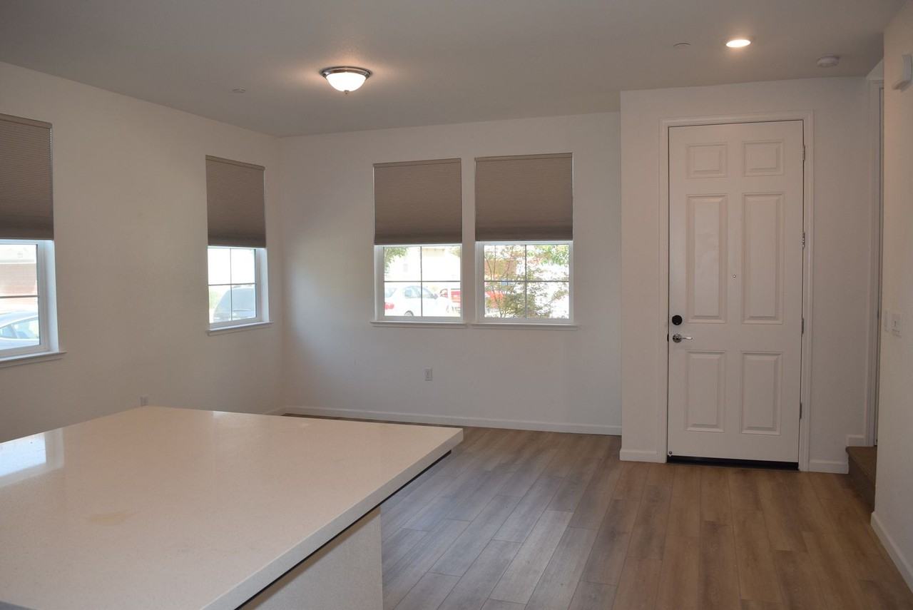 2938 Nantes Walk - Photo 2 of 17