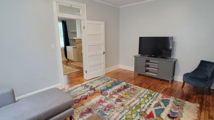 2310 Marion St - Photo 2 of 13