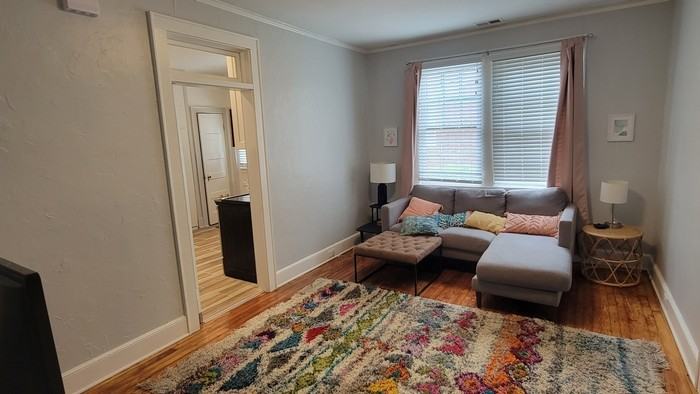 2310 Marion St - Photo 3 of 13