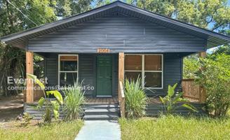 featured image of 2004 E Ellicott St