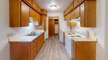 featured image of 1027 N 12th St #31