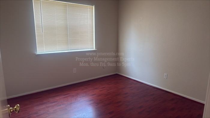 3287 Amberfield Cir - Photo 3 of 24