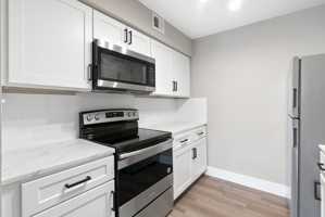 featured image of 150 Continental St #22R