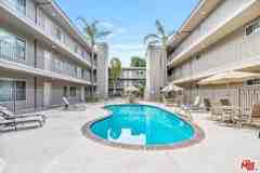 2002 4th St #208 - Photo 1 of 1