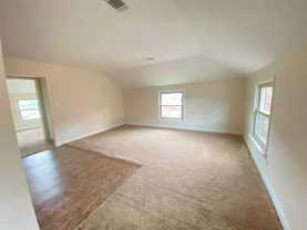 250 N 7th St #REAR - Photo 1 of 1
