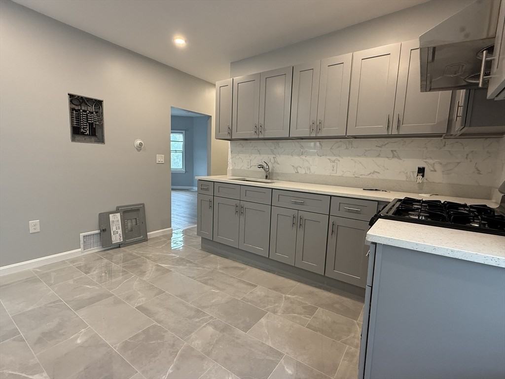 170 Billings Rd #3 - Photo 2 of 9