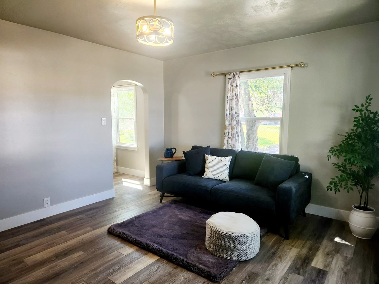 360 Pershing Ave #NA - Photo 5 of 12