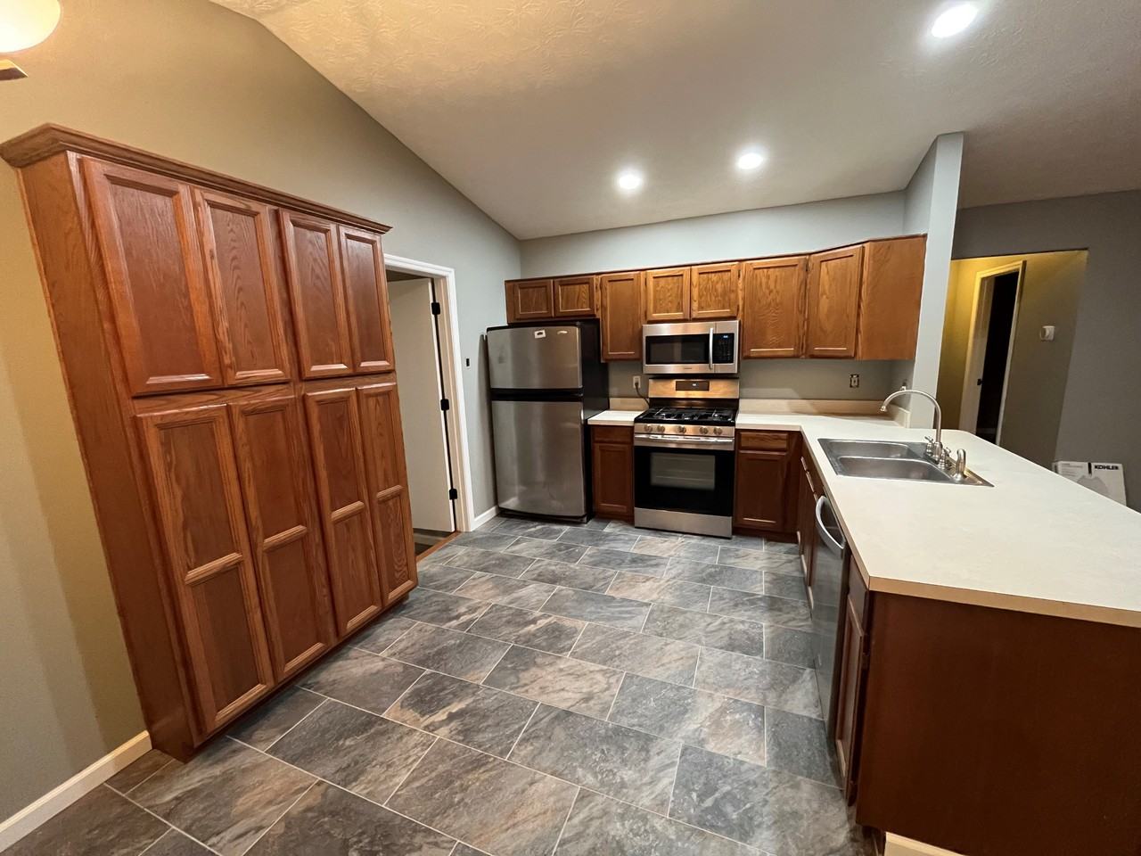 7894 Prairieview Dr #NA - Photo 2 of 13