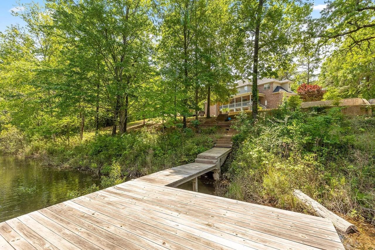 104 Heartwood Pt #NA - Photo 4 of 40
