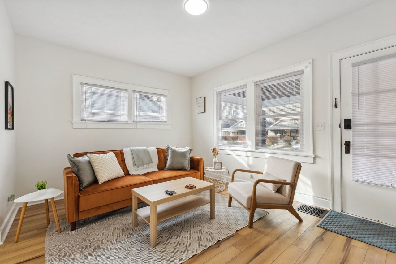 3863 Byram Ave #NA - Photo 3 of 15