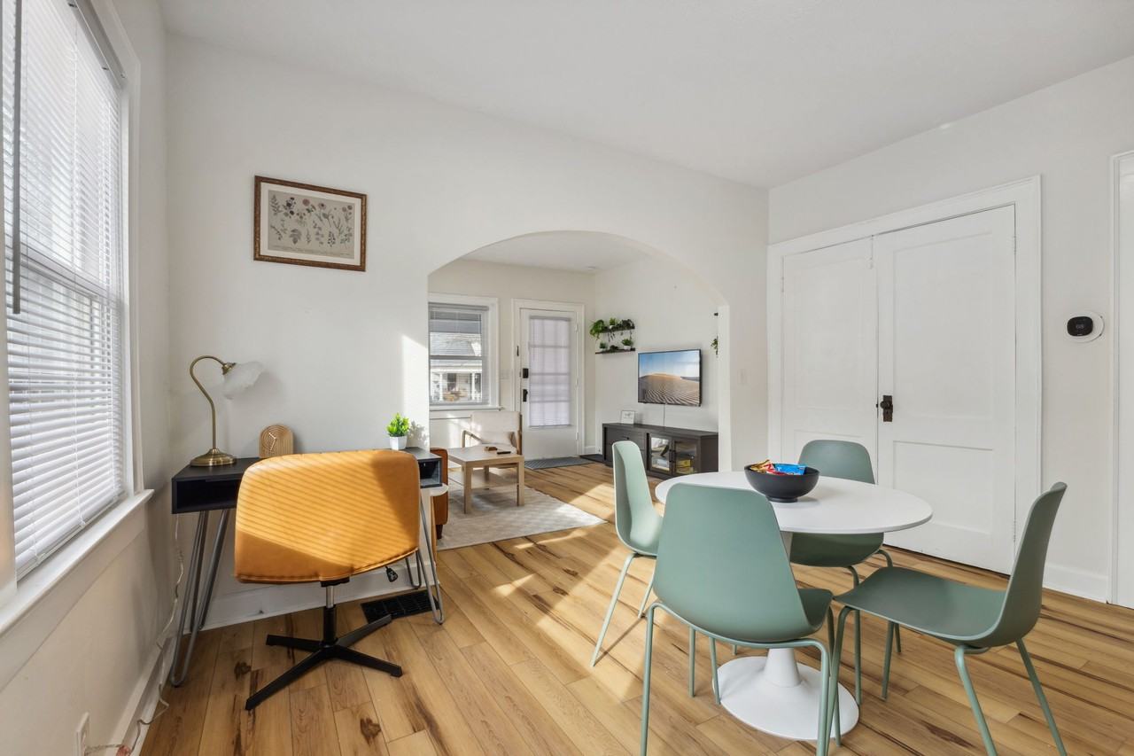 3863 Byram Ave #NA - Photo 5 of 15