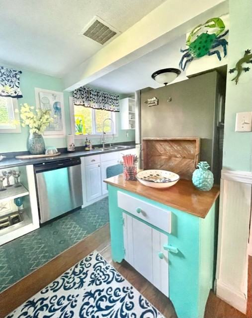 11 Gomez Rd #NA - Photo 3 of 23