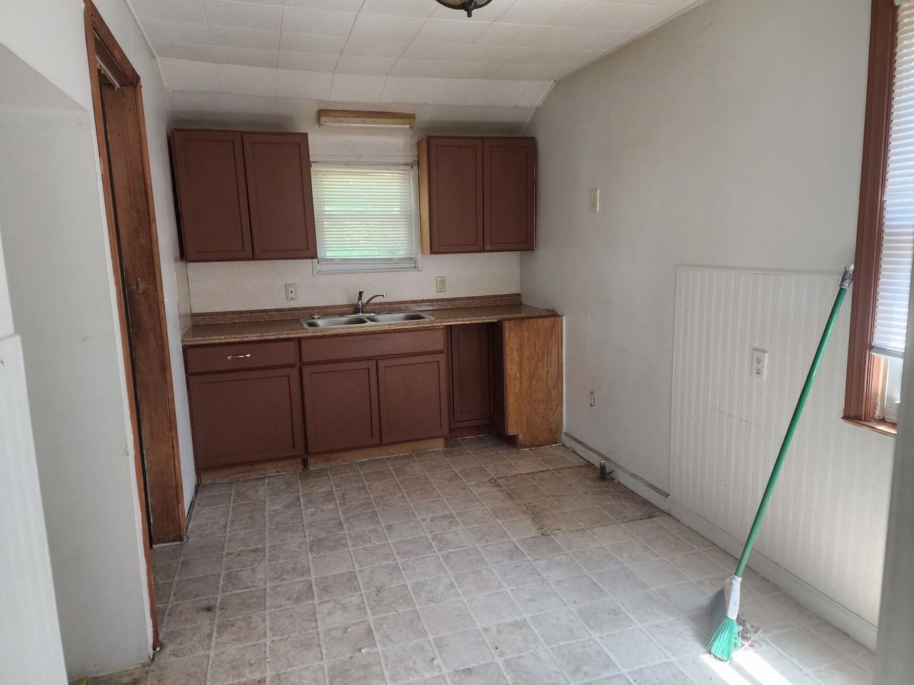 12766 Dale St #NA - Photo 4 of 8