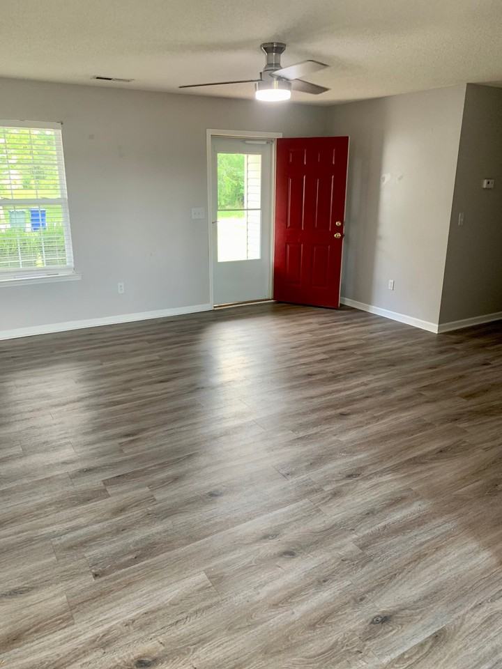 154 Travis Dr #NA - Photo 2 of 10