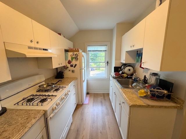 42 Faneuil St #2 - Photo 4 of 17