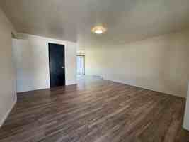featured image of 310 Se 3rd St #2