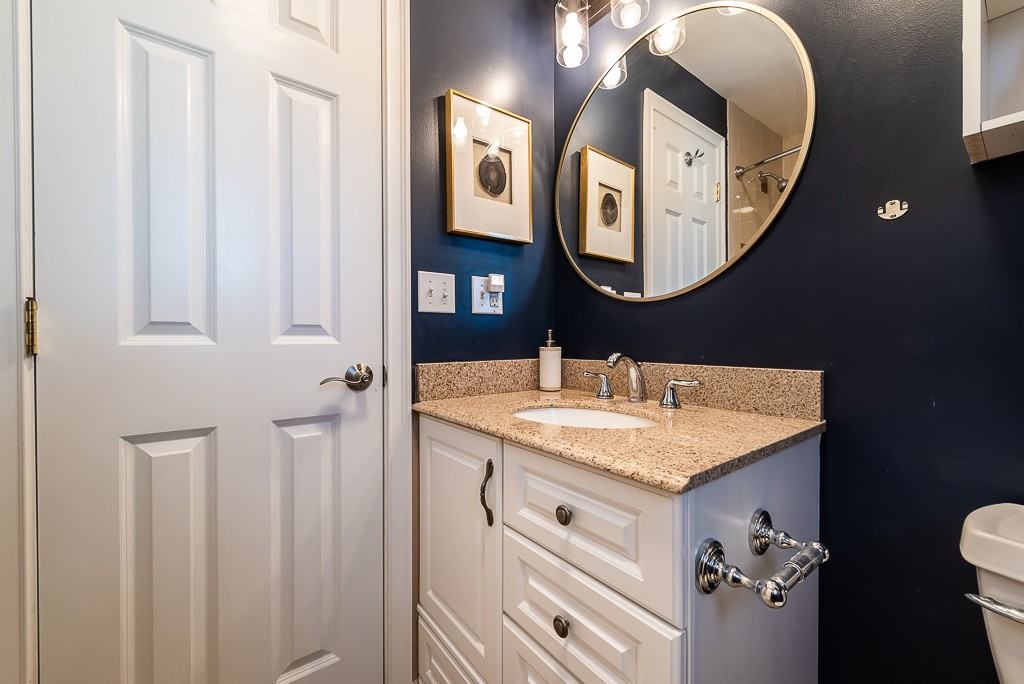 36 Center Beach Ave #NA - Photo 7 of 16
