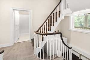 featured image of 308 W Main St #U
