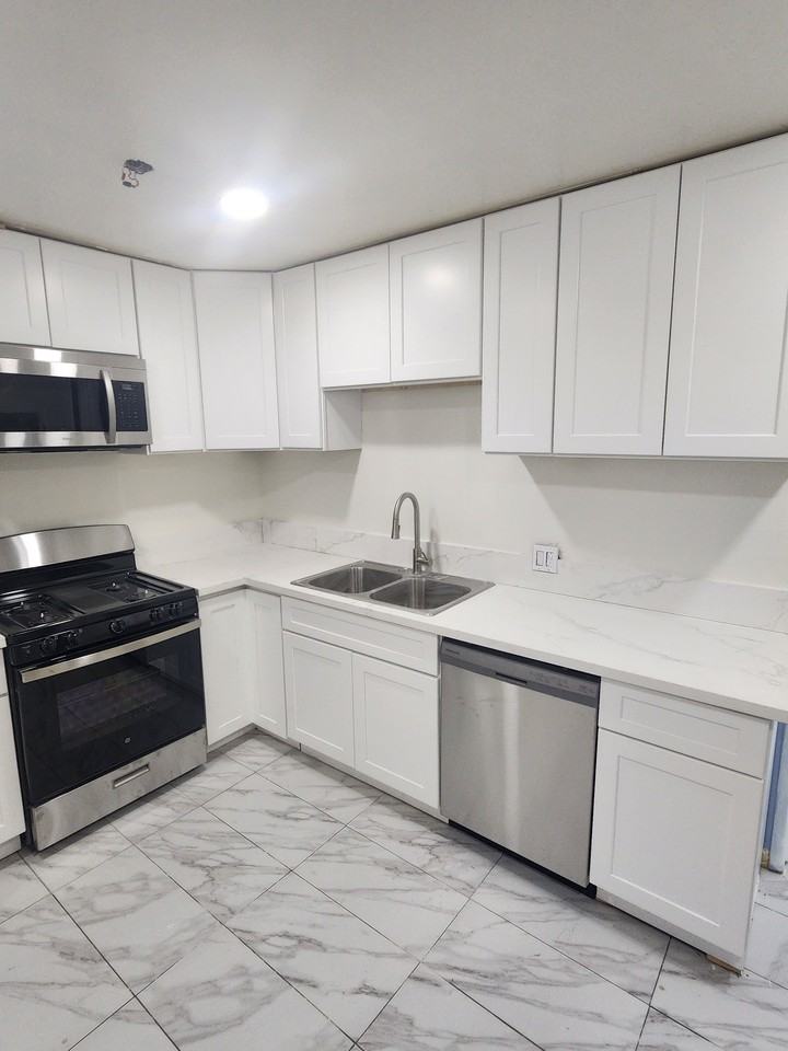 4025 Inglewood Boulevard #5 - Photo 2 of 7