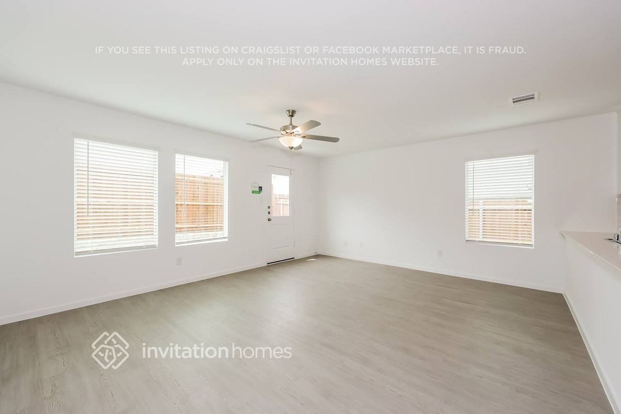 2803 Tennessee Walker Way #28 - Photo 3 of 15