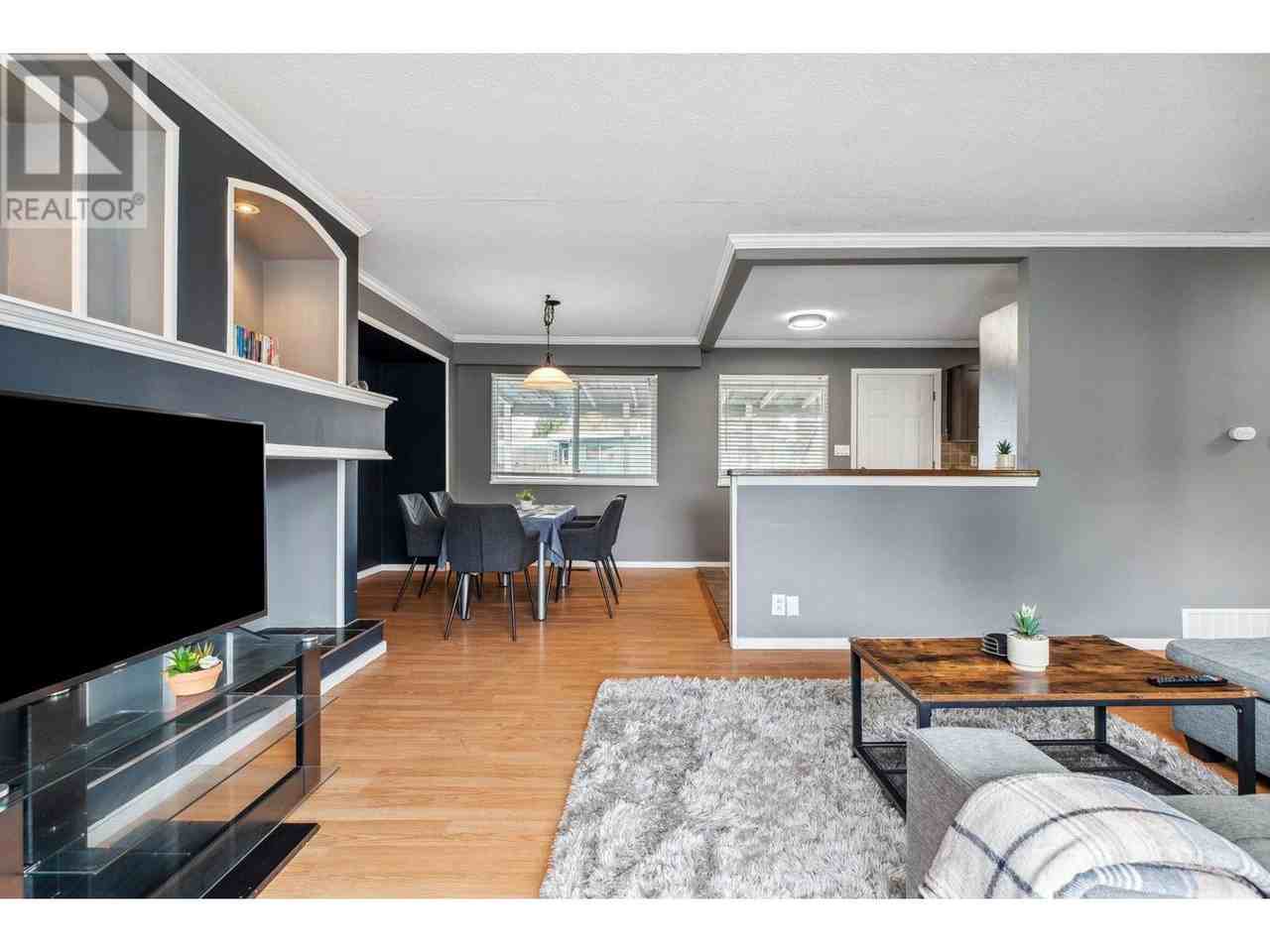 Oxford St & Coquitlam Ave - Photo 2 of 23