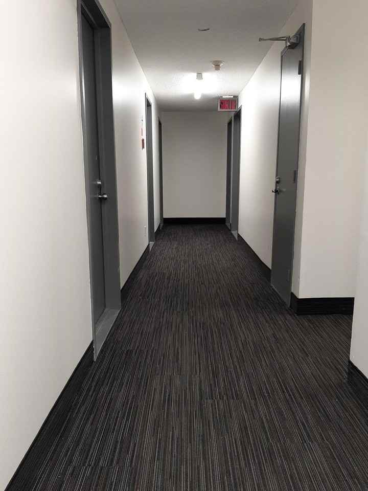 7315 Chauvin / 2640 Quévillon - Photo 3 of 36