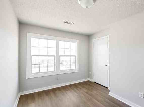 656 Dr Martin Luther King Jr Blvd - Photo 3 of 4