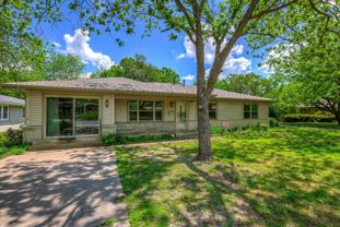 2506 Washington St - Photo 1 of 1