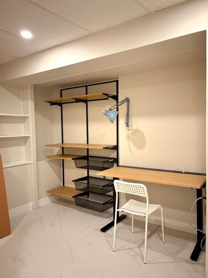 1770 Rideau Ave - Photo 2 of 11