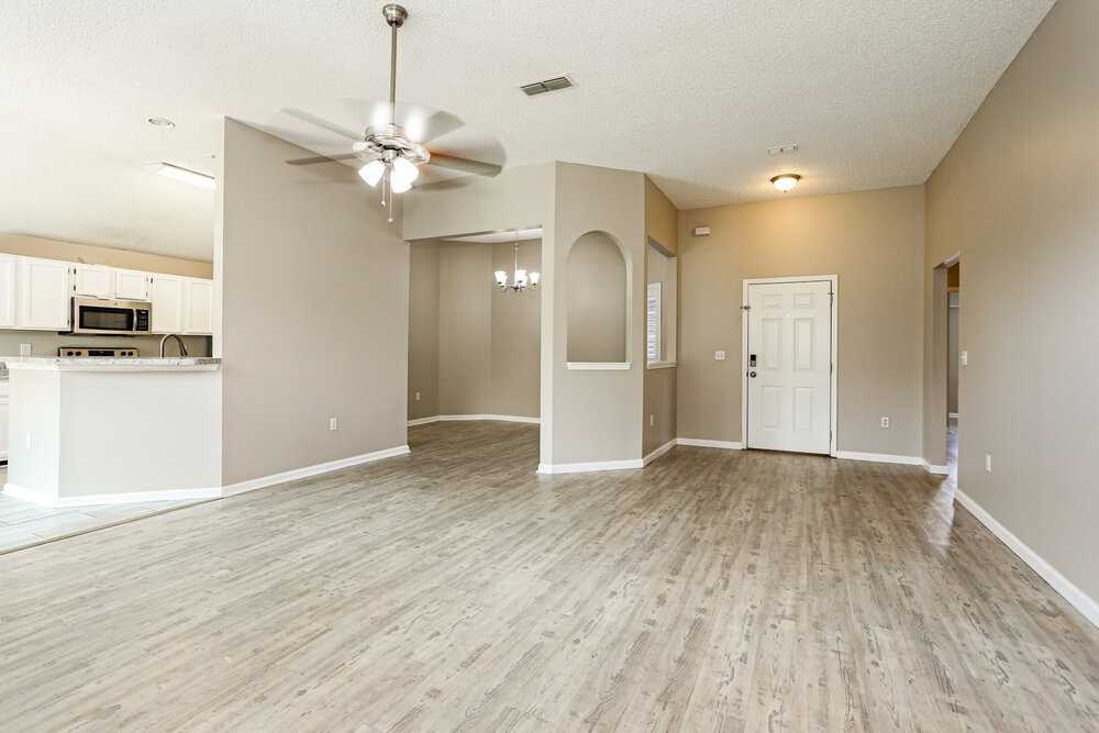 3827 Star Leaf Rd - Photo 4 of 16
