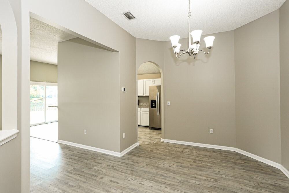 3827 Star Leaf Rd - Photo 7 of 16