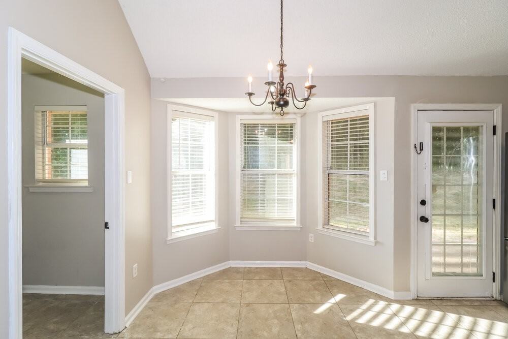 5639 Camden Cv - Photo 6 of 16