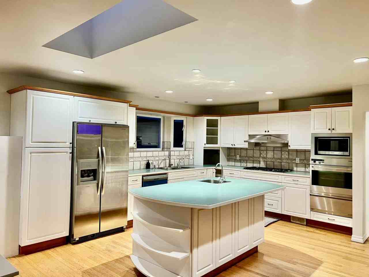 3775 Emerald Drive - Photo 2 of 17