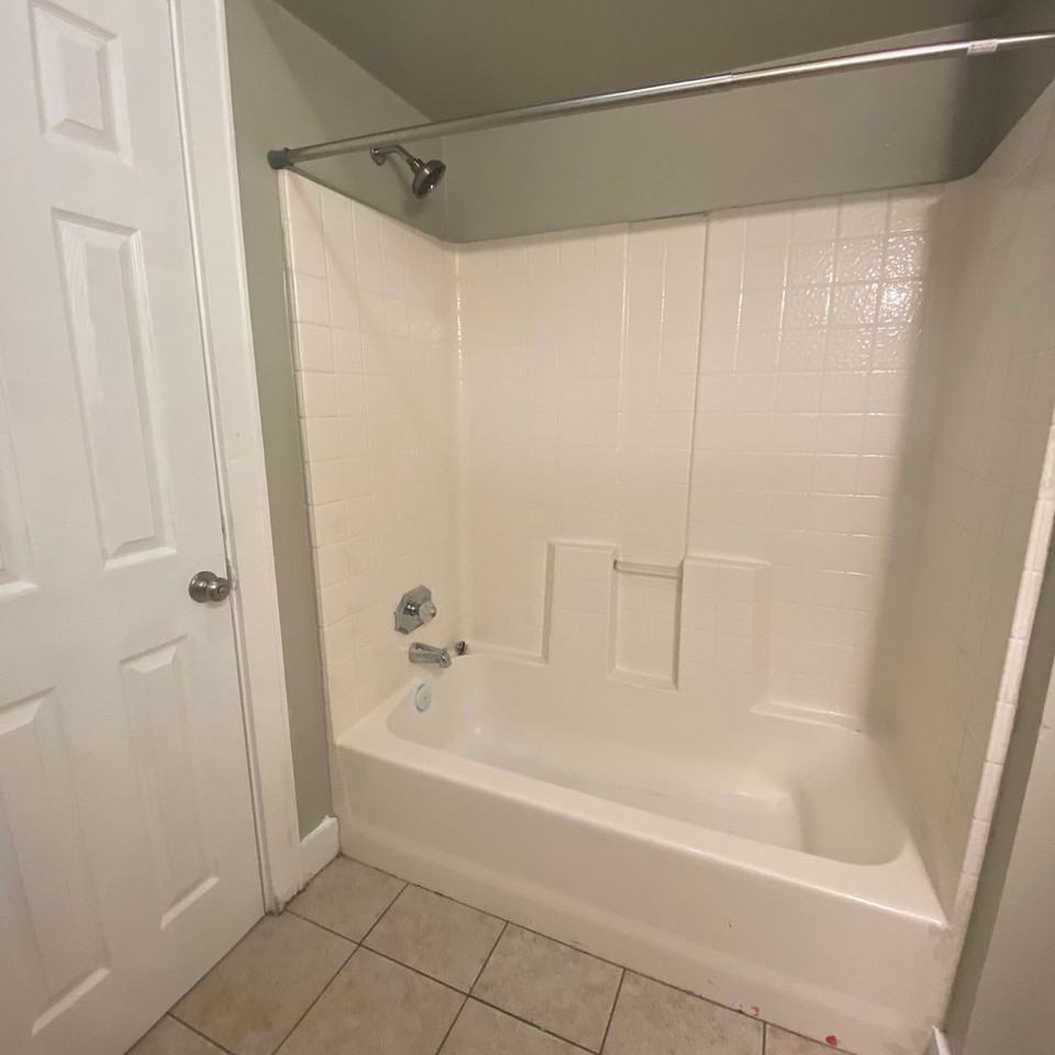 2714 2714 Whitis Ave - Entire House - Photo 7 of 37