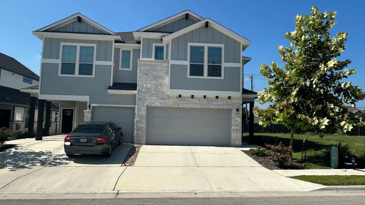 2203 Cowbird Path - Photo 3 of 24