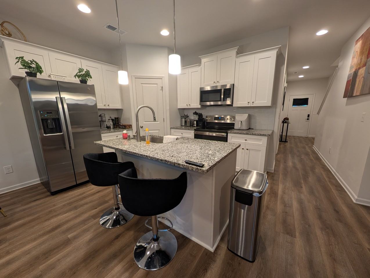 6043 Sullins Rd - Photo 6 of 29