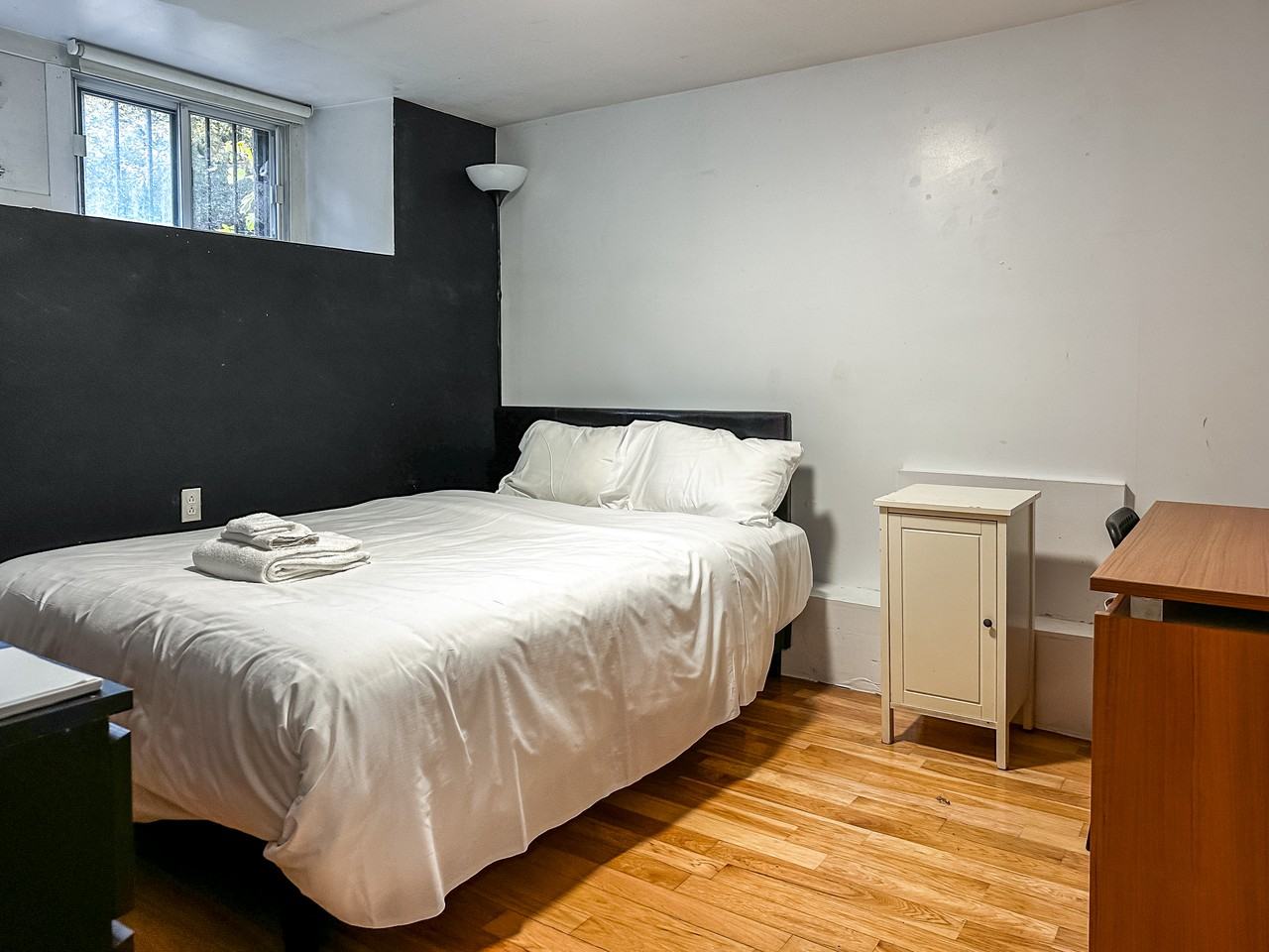 376 Rue Milton - Photo 5 of 14