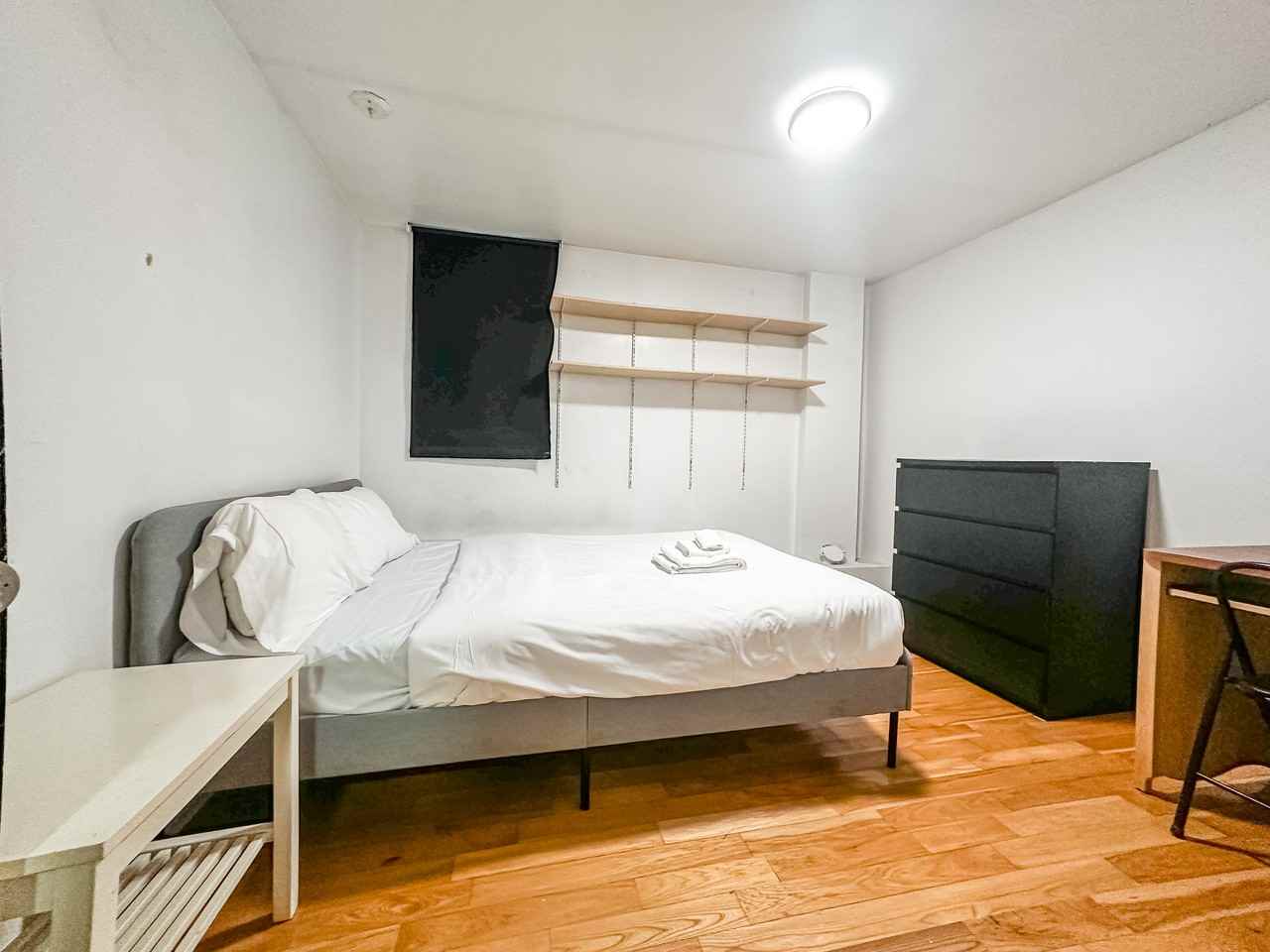 376 Rue Milton - Photo 7 of 14