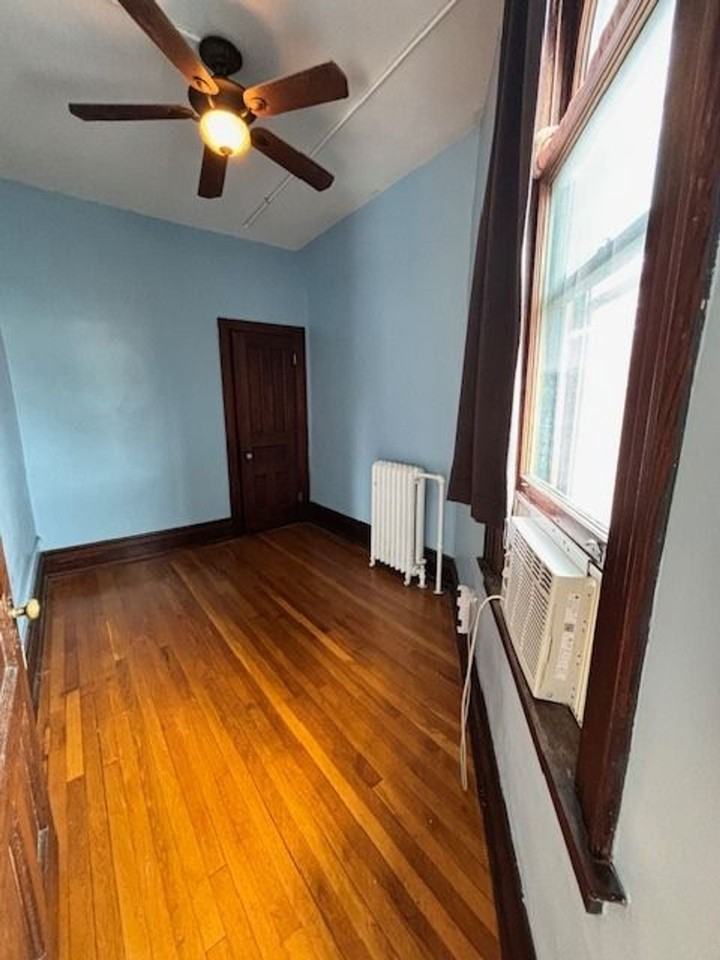 Historic building on West 7th and Grand in St. Paul - Photo 4 of 11