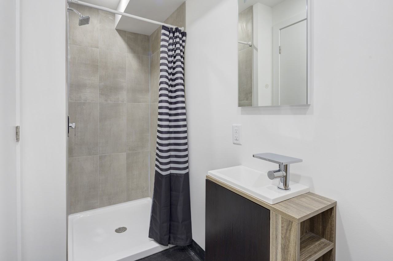 1290 Avenue des Pins Ouest - Photo 18