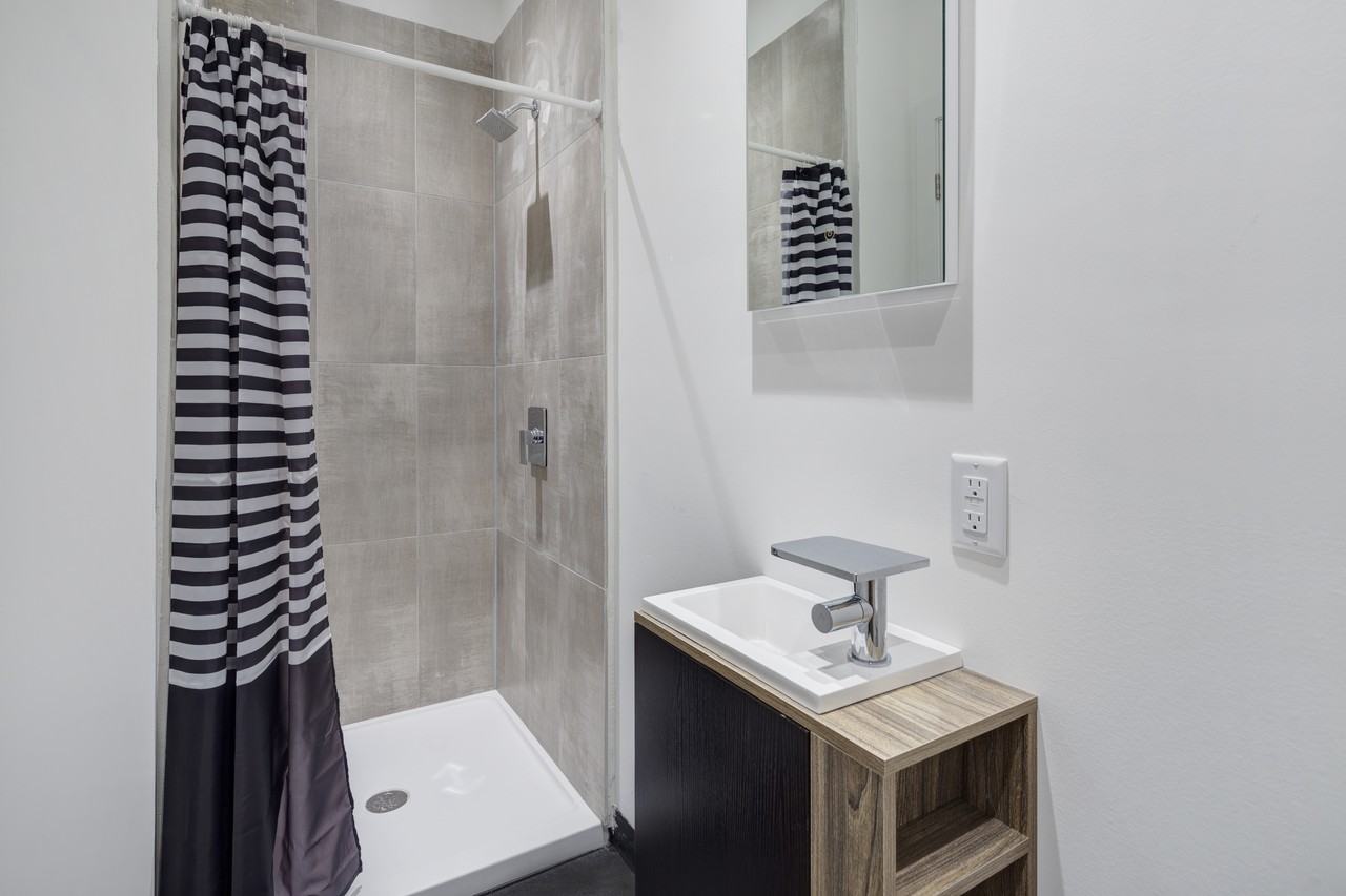 1290 Avenue des Pins Ouest - Photo 34