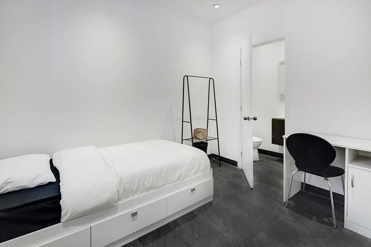 1290 Avenue des Pins Ouest - Photo 53
