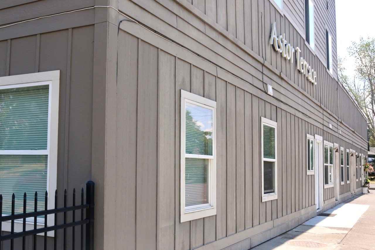 Astor Terrace - Photo 4 of 7