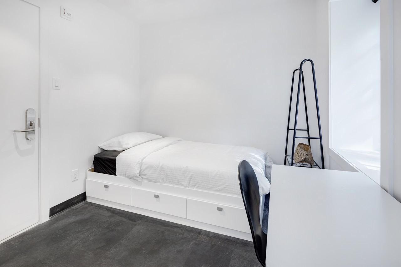 1290 Avenue des Pins Ouest - Photo 63