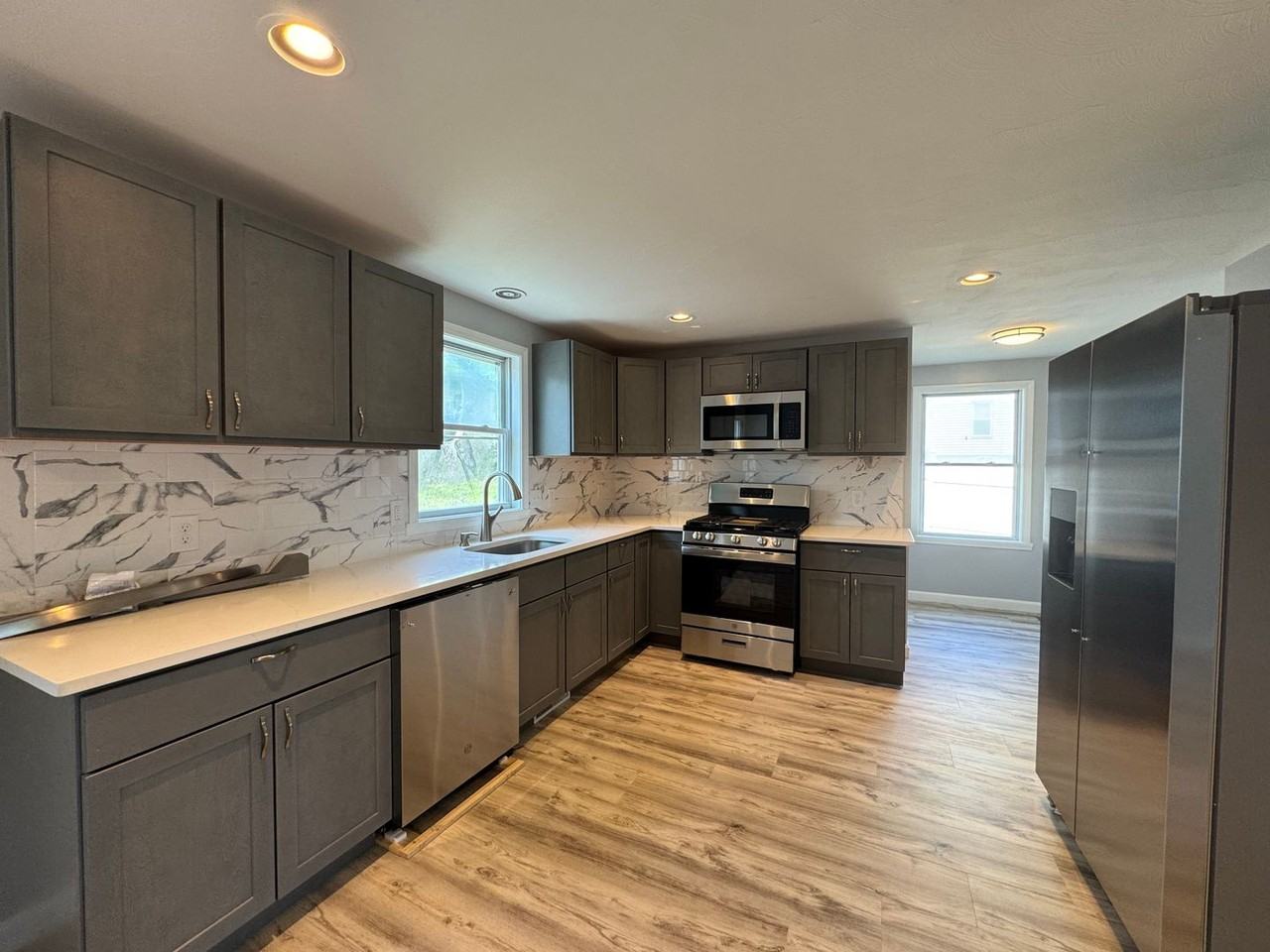 4 Moran Ct - Photo 2 of 17