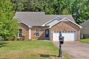 featured image of 79 West Dr