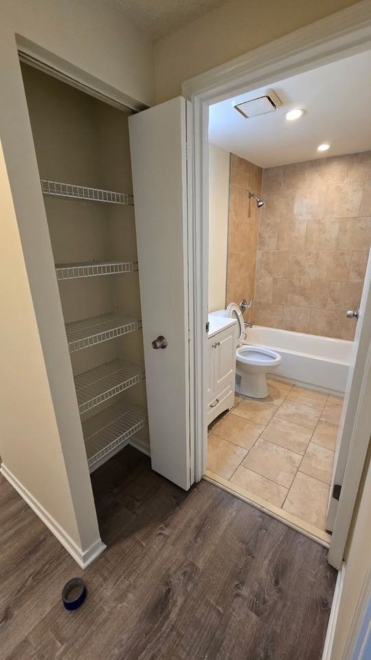 1736 Abbotston St - Photo 6 of 10