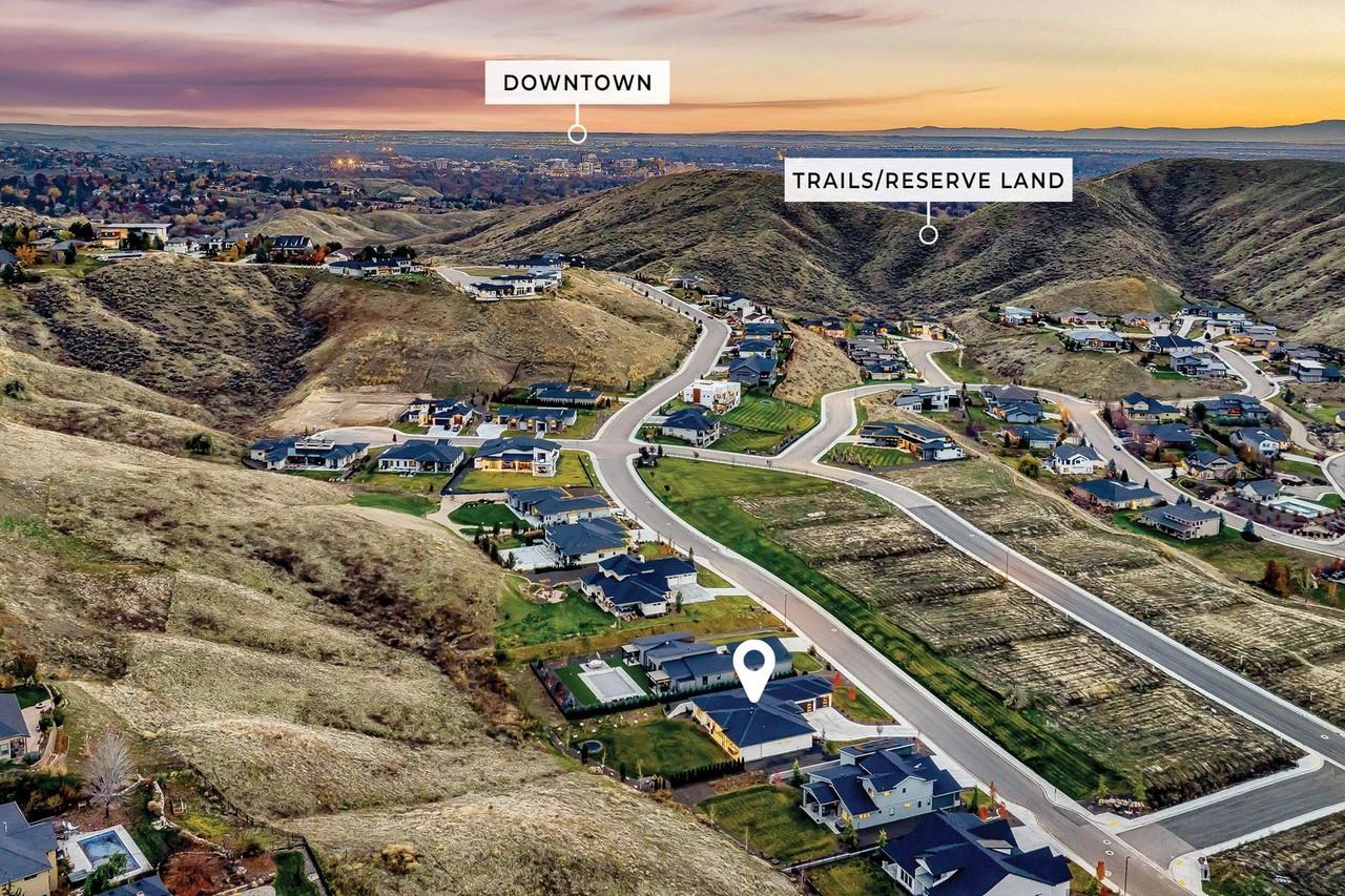 4620 N Eyrie Way - Photo 2 of 50