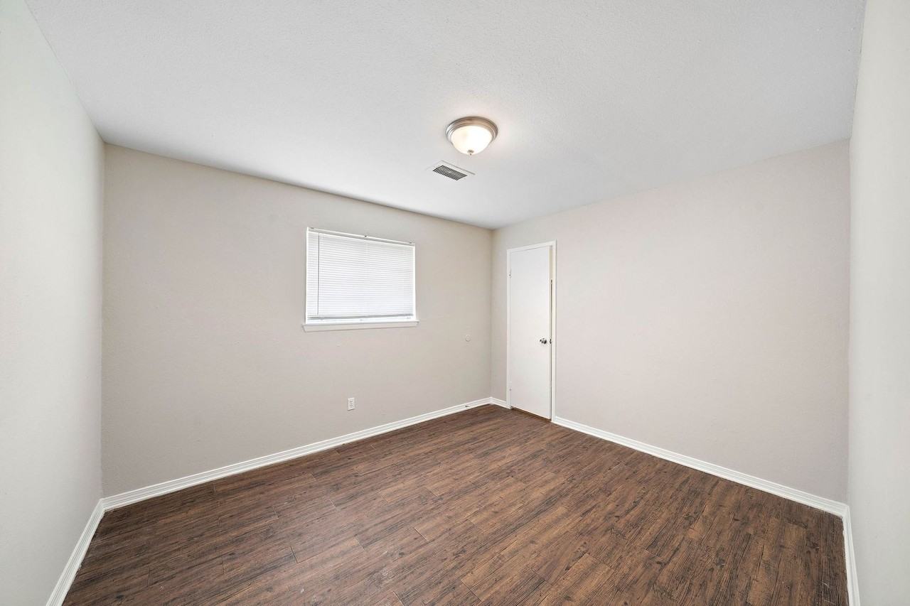 3236 Scotch Moss Ln - Photo 7 of 10