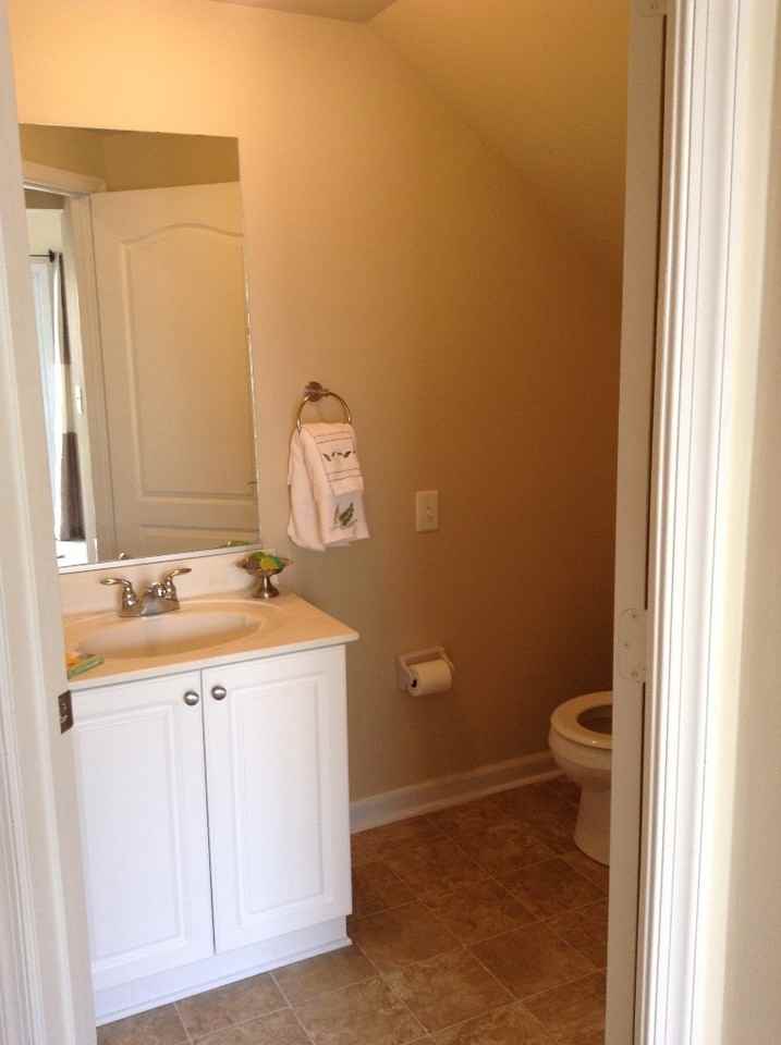 4320 Duffy Dr - Photo 2 of 31